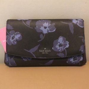 Kate Spade.                                     Laurel Way Tossed Poppies